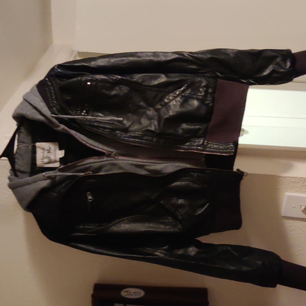 Sweatshirt Leather Jacket Combo
